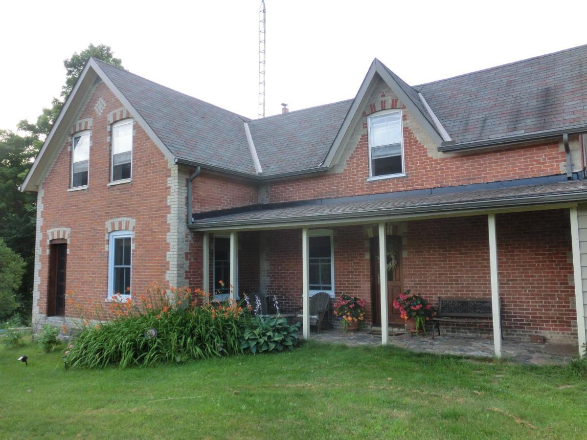 Sawyer'S Creek Bed And Breakfast Algonquin Highlands Luaran gambar