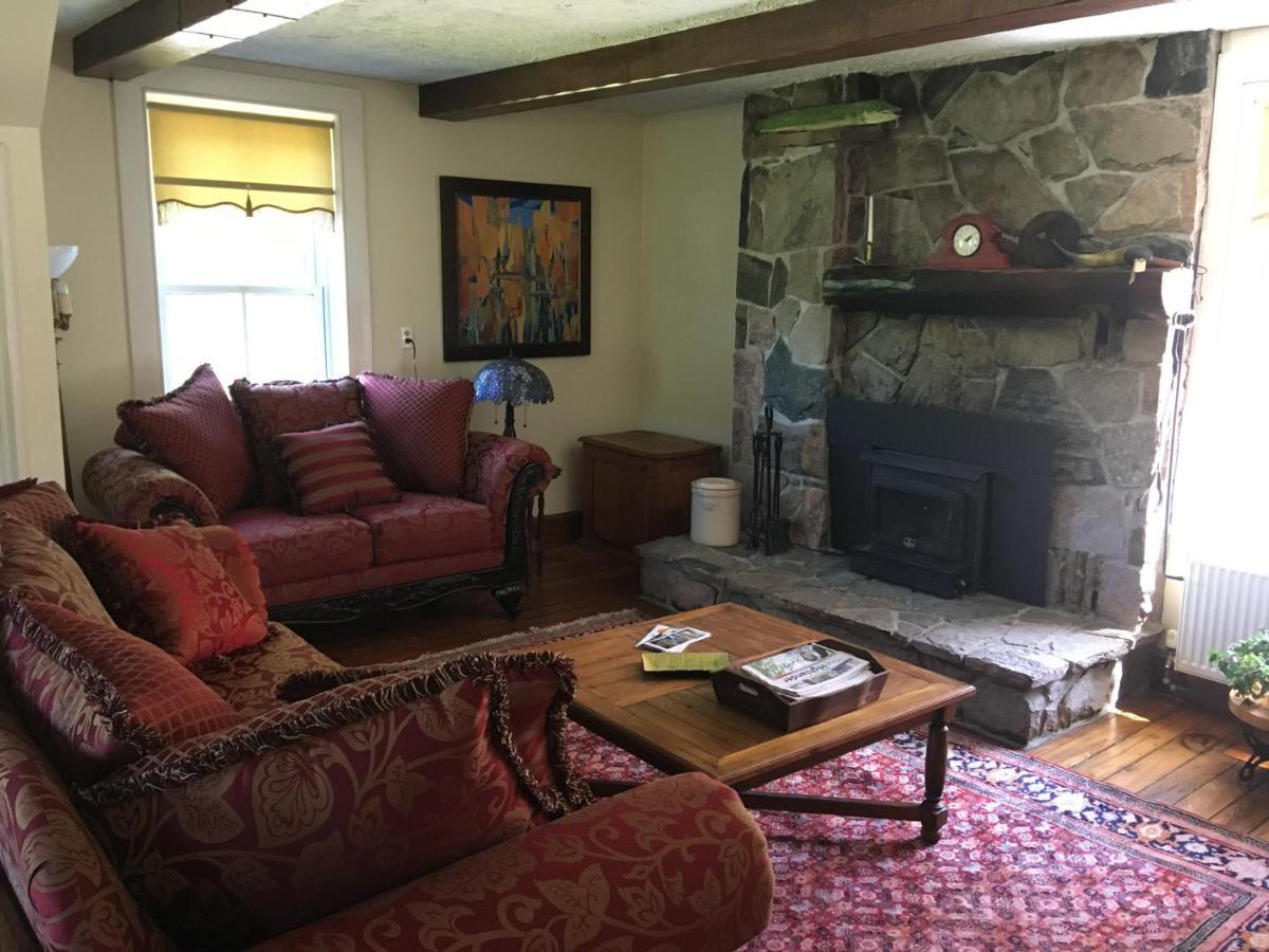 Sawyer'S Creek Bed And Breakfast Algonquin Highlands Luaran gambar